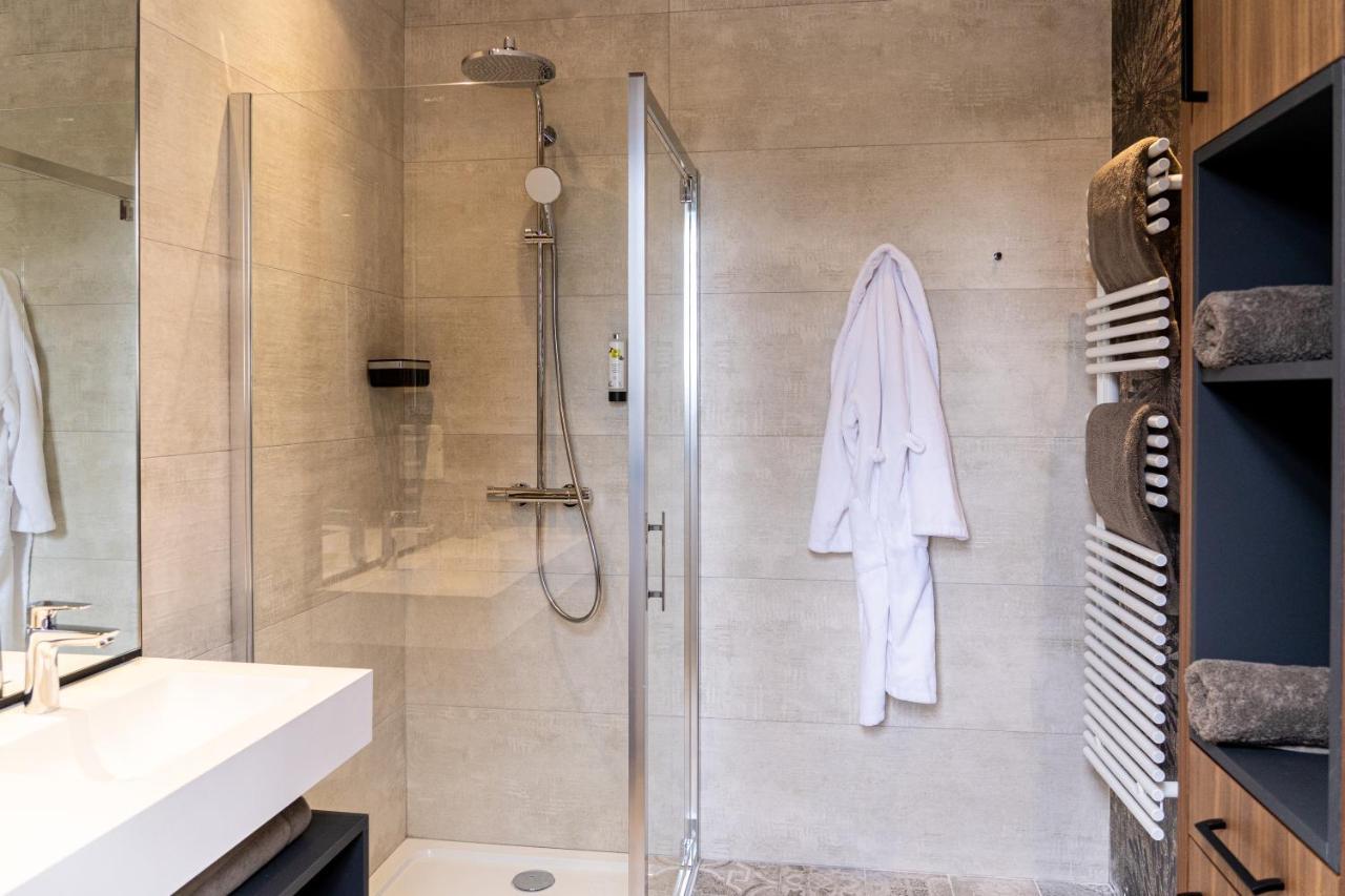 Logis Auberge Les Murets Hotel Restaurant Spa Chandolas Kültér fotó